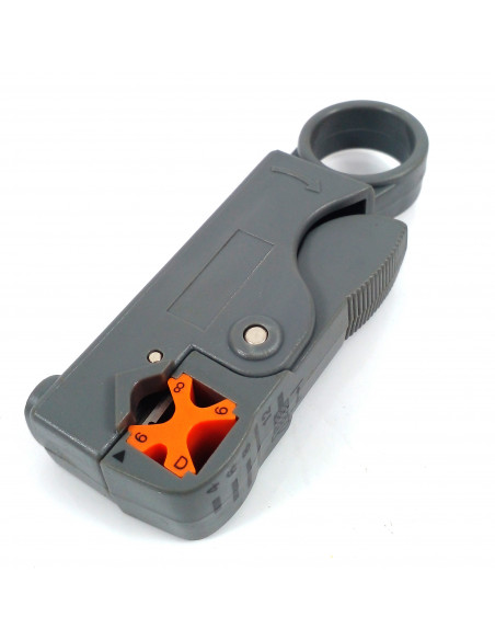 Coaxil cuerpo plastico p/RG-58/59/62/6 (LY-332)